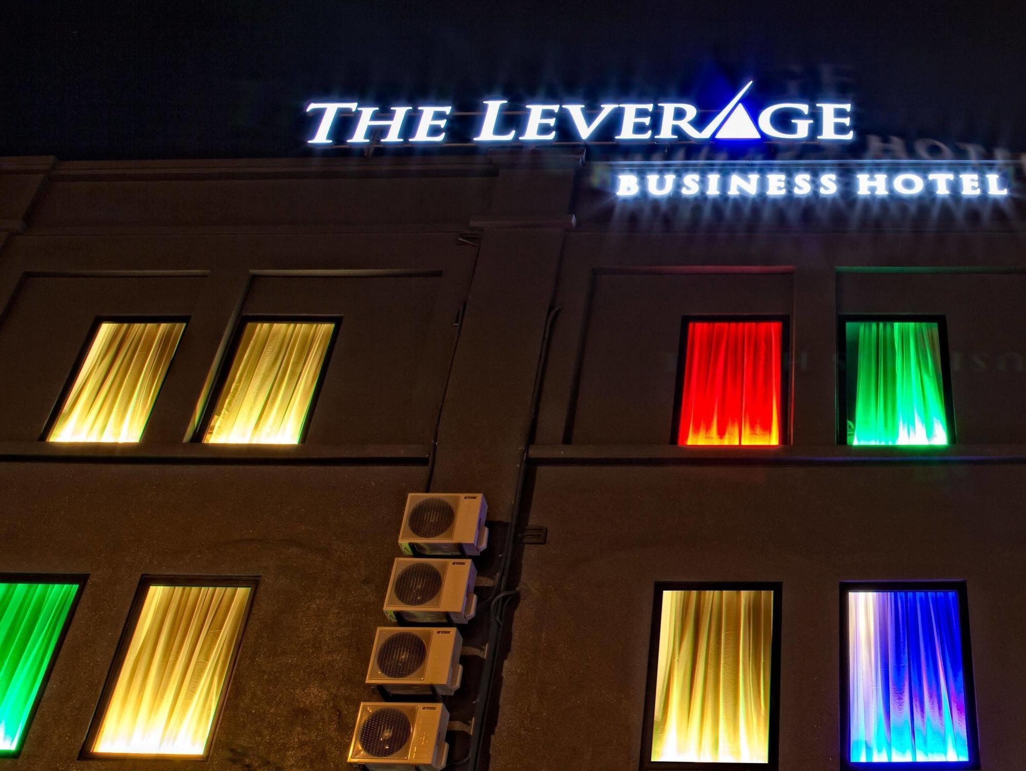 The Leverage Business Hotel - Rawang Ngoại thất bức ảnh