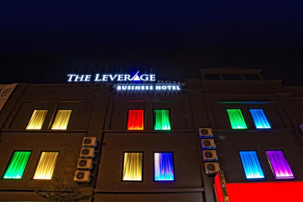 The Leverage Business Hotel - Rawang Ngoại thất bức ảnh